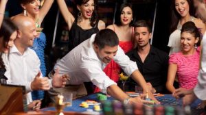 επιτυχημένο πάρτι με θέμα τον τζόγο και τα καζίνο